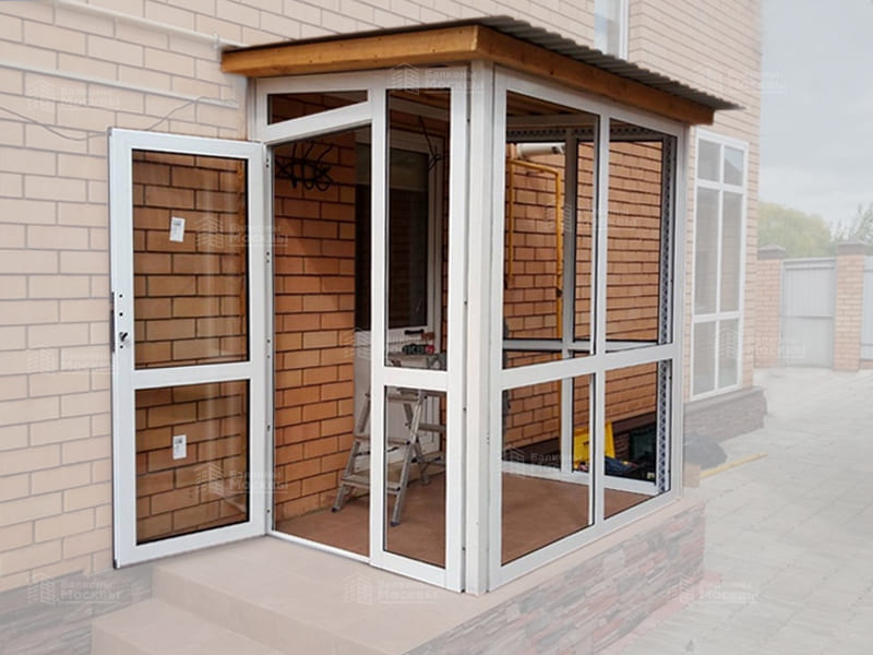 Входная группа Пластик